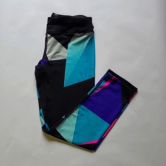 Yoga pants - Picture 1 of 2